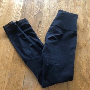 Lululemon leggings 28"